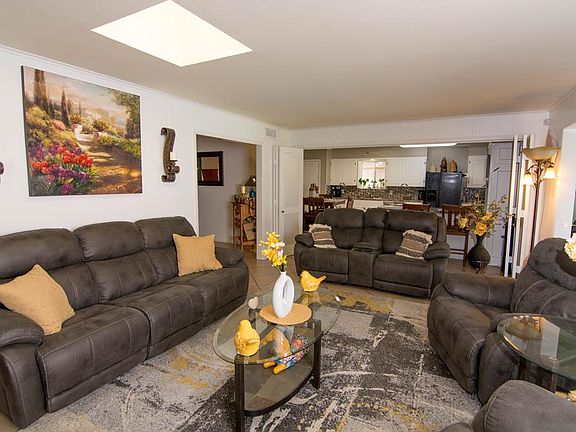 4th image of 2456 Nasworthy Dr