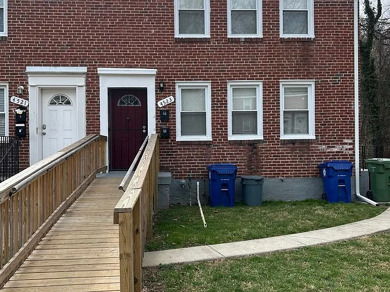 4523 Fairfax Rd #B — Photo 1