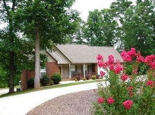160 Muffet Dr, Wedowee, AL 36278
