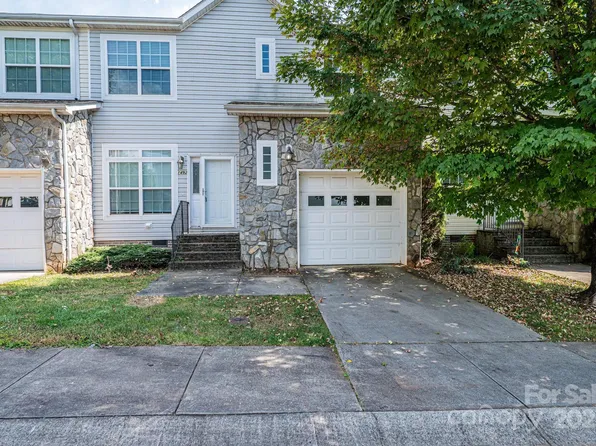 1492 Mulberry Ridge Dr, Newton, NC 28658