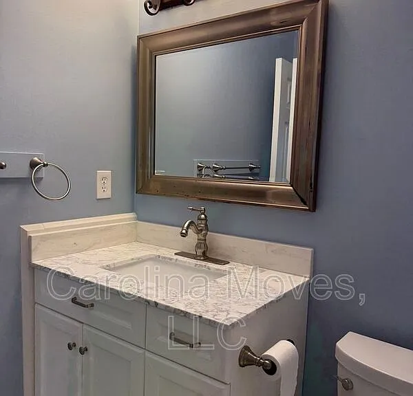 925 Cleveland St #231 — Photo 10