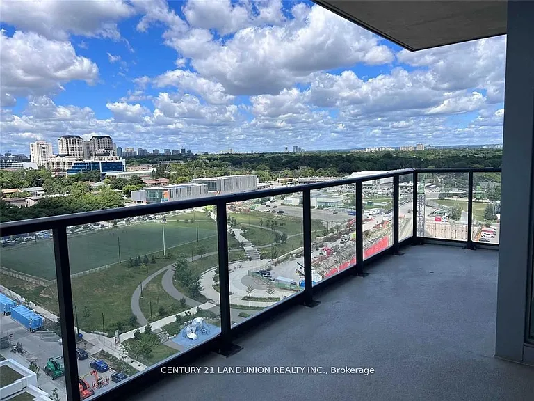 95 McMahon Dr W #1808 — Photo 17
