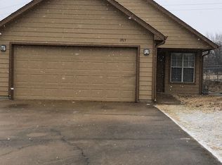 1915 W 56th St, Tulsa, OK 74107