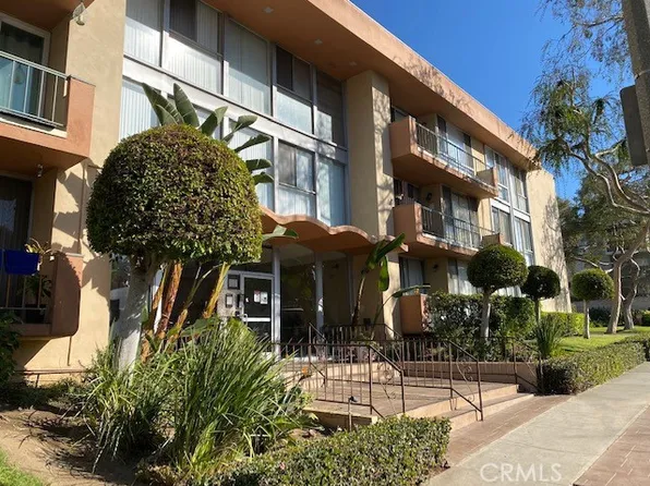 805 Glenway Dr Unit 205, Inglewood, CA 90302