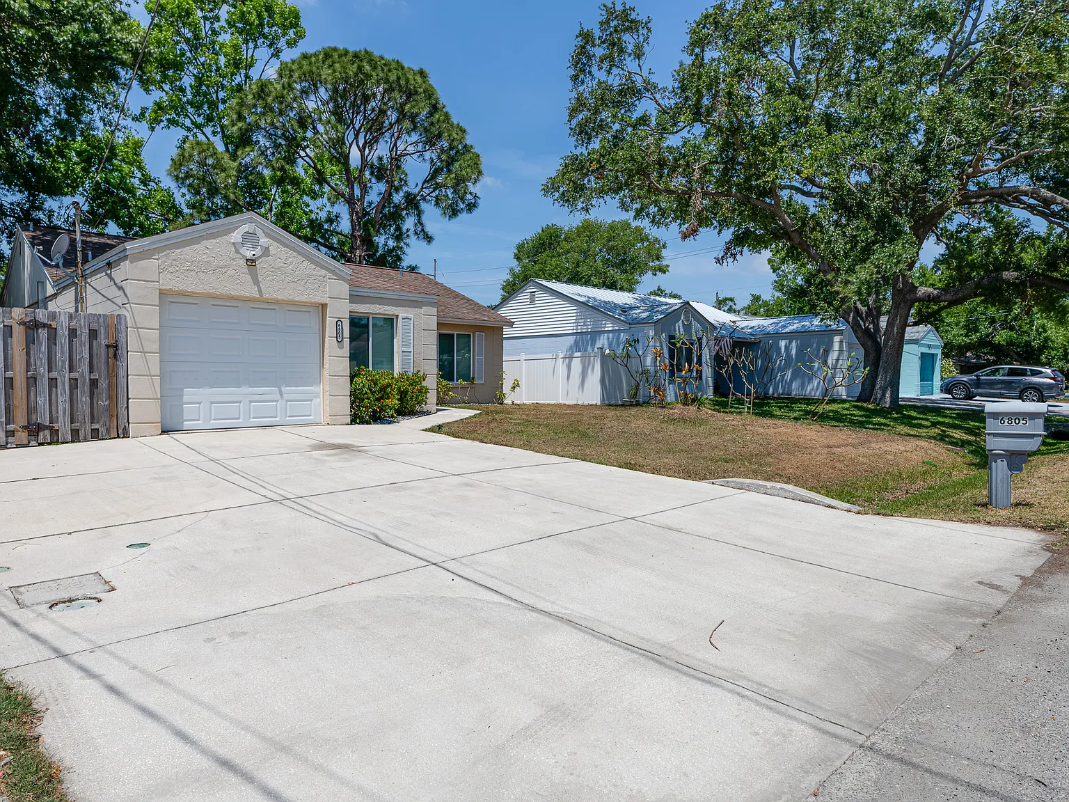 3 bed, 1215 sqft, $2,595 — Photo 4