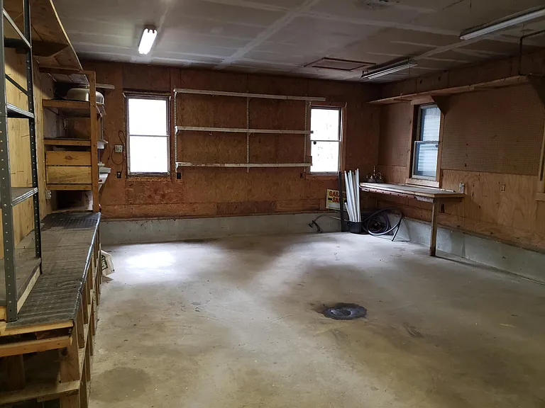 3885 Charlotte Creek Rd — Photo 20
