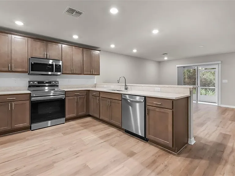 2726 Idyll Lakes Cir — Photo 5
