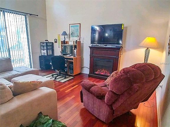 4th image of 1010 Winderley Pl Unit 118