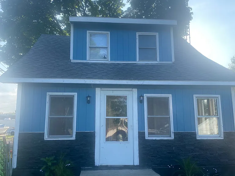 5831 316th St — Photo 1