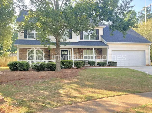 311 Rockingham Dr, Loganville, GA 30052