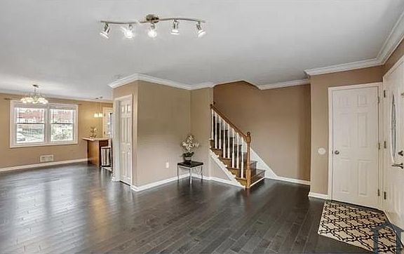 4th image of 1541 Nicolay Way