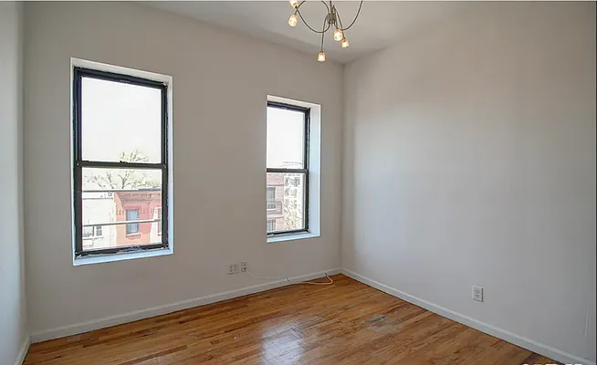 Rented by Farside Realty LLC | media 12