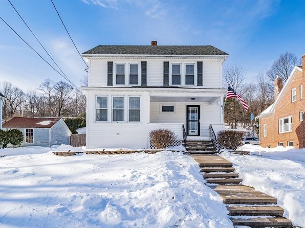 41 Queen St Holyoke Ma 01040 Zillow