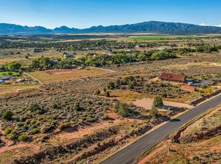 1822 E Badger Way, New Harmony, UT 84757