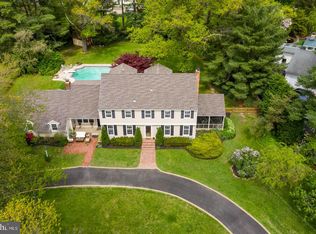 121 Haines Dr, Moorestown, NJ 08057