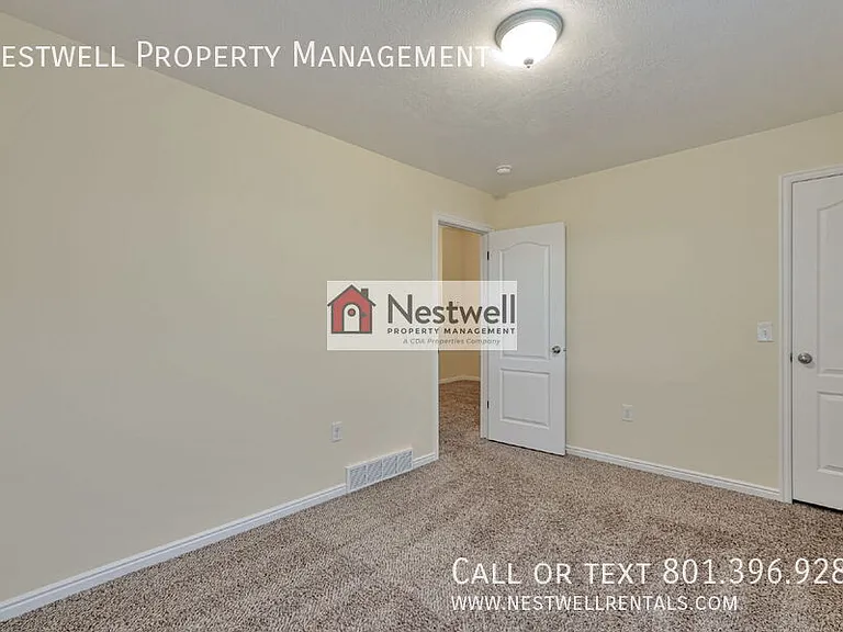 6838 W Grevillea Ln — Photo 16