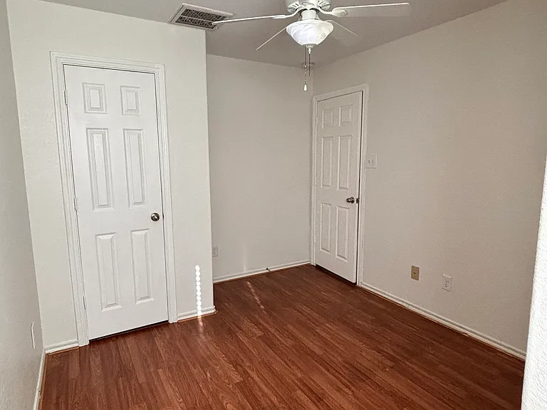 9006 Wildbird Ln — Photo 10