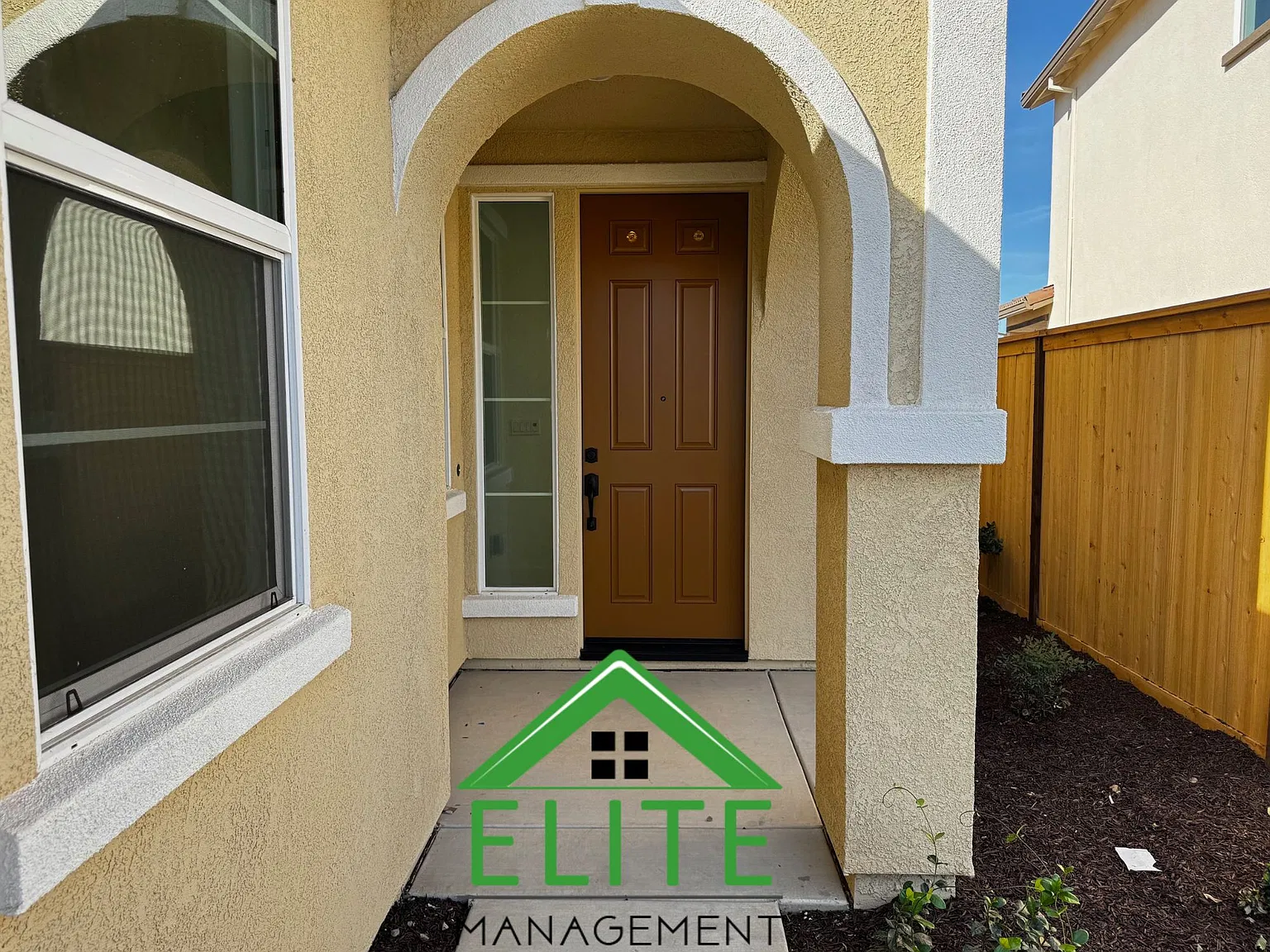 4 bed, 1873 sqft, $2,995 — Photo 4