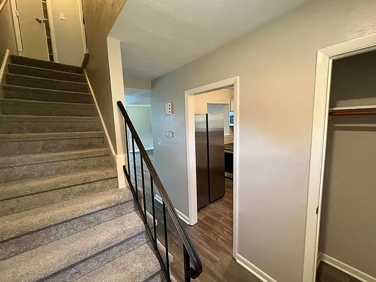 5320 Carolyn Cir #MAIN — Photo 5