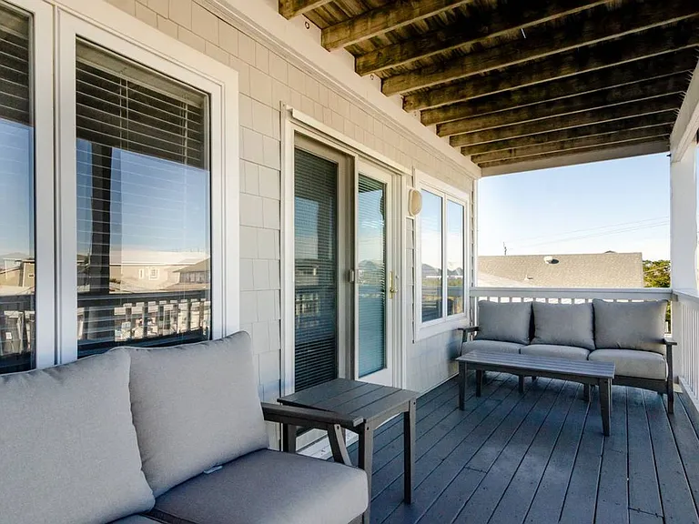 6 Seagull St #A — Photo 30