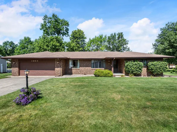 1803 Lyndhurst Dr, Savoy, IL 61874