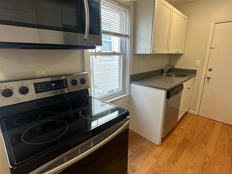 46 South St #3 — Photo 14