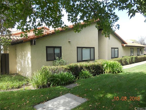 5th image of 132 Meadowbrook Dr