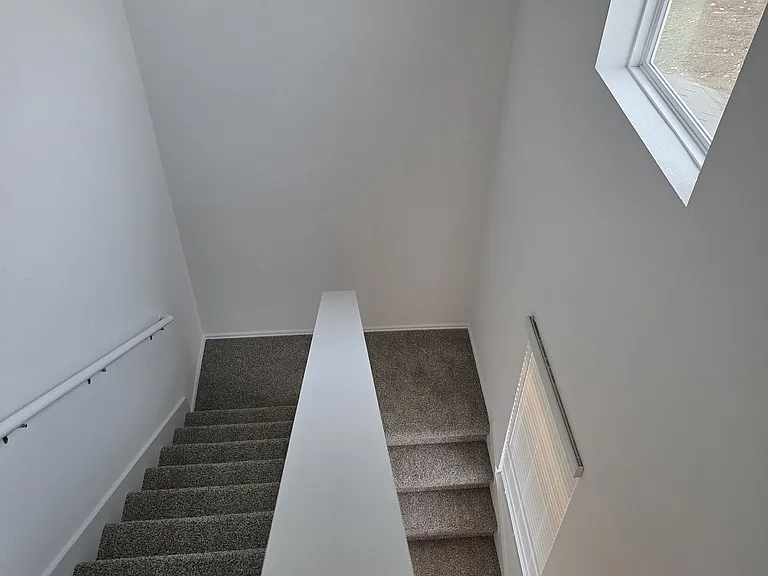 20209 Tester St — Photo 16