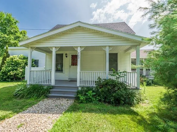 723 Quarry Hill Road, Danby, VT 05739