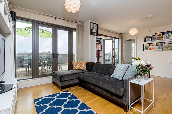 Rented by Douglas Elliman | media 4