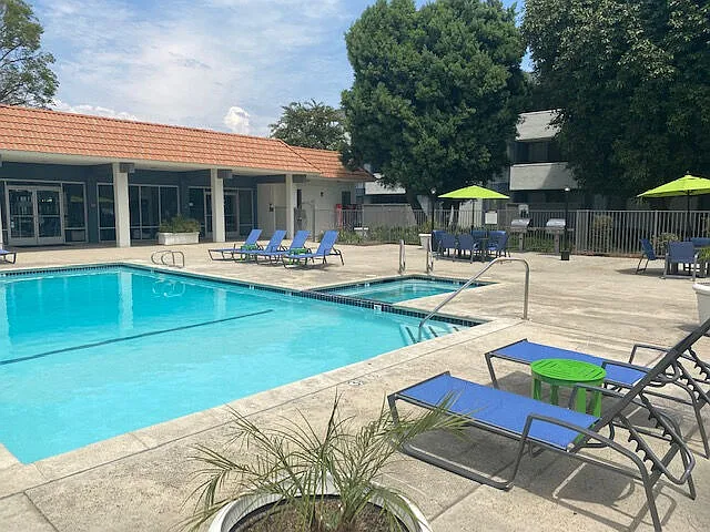 Covina Grand — Photo 16