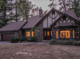 20648 Cedar Dr, Lakehead, CA 96051