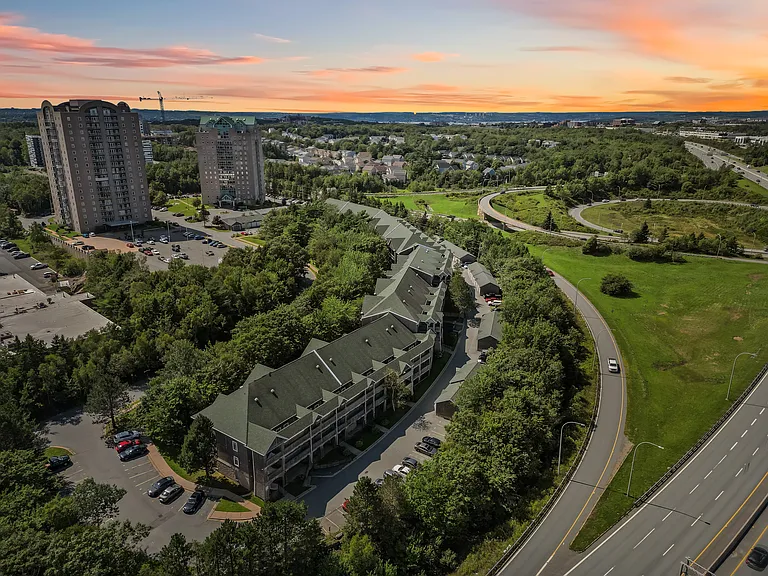 11 Horizon Ct #214 — Photo 30
