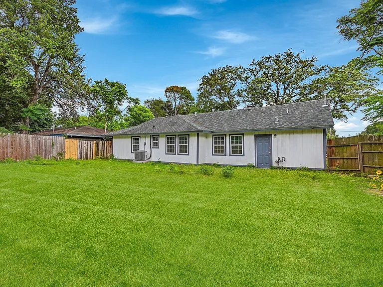 5859 Flamingo Dr — Photo 23