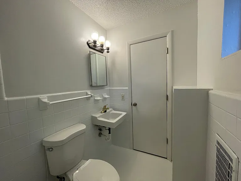 276 White Bridge Pike #16 — Photo 11