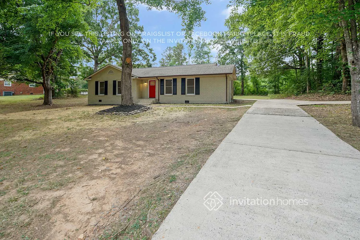 3916 Amsbury Rd Concord, NC 28025 — Photo 2
