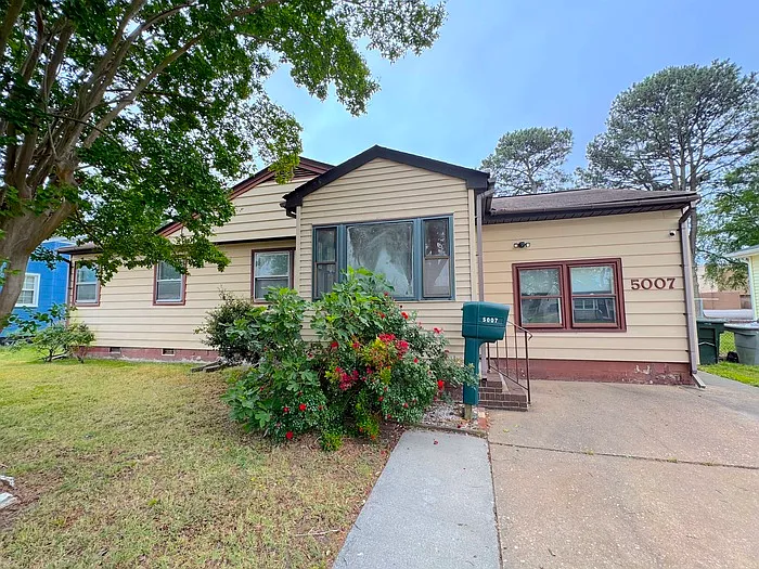 5007 Hazelwood Rd