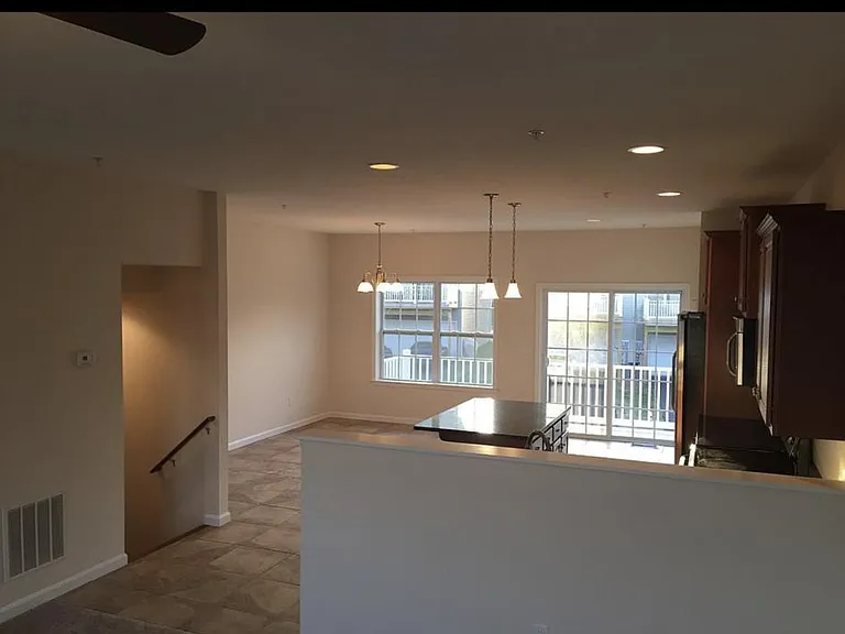 707 Blossom Dr — Photo 24