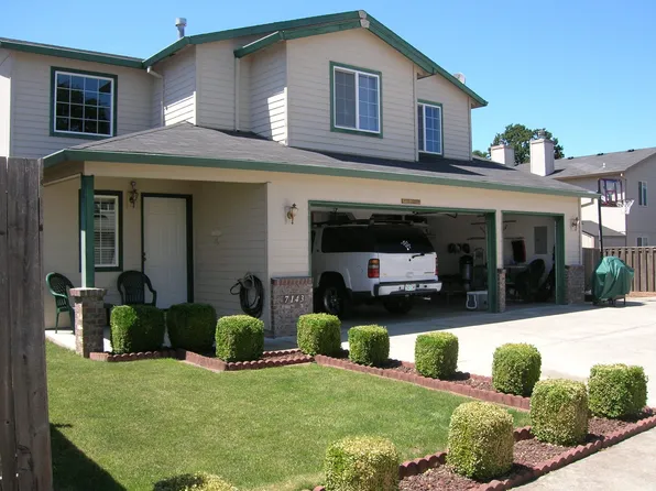 7143 SE Austin Dr, Hillsboro, OR 97123