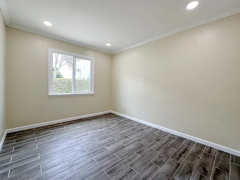 4520 Marine Ave — Photo 11