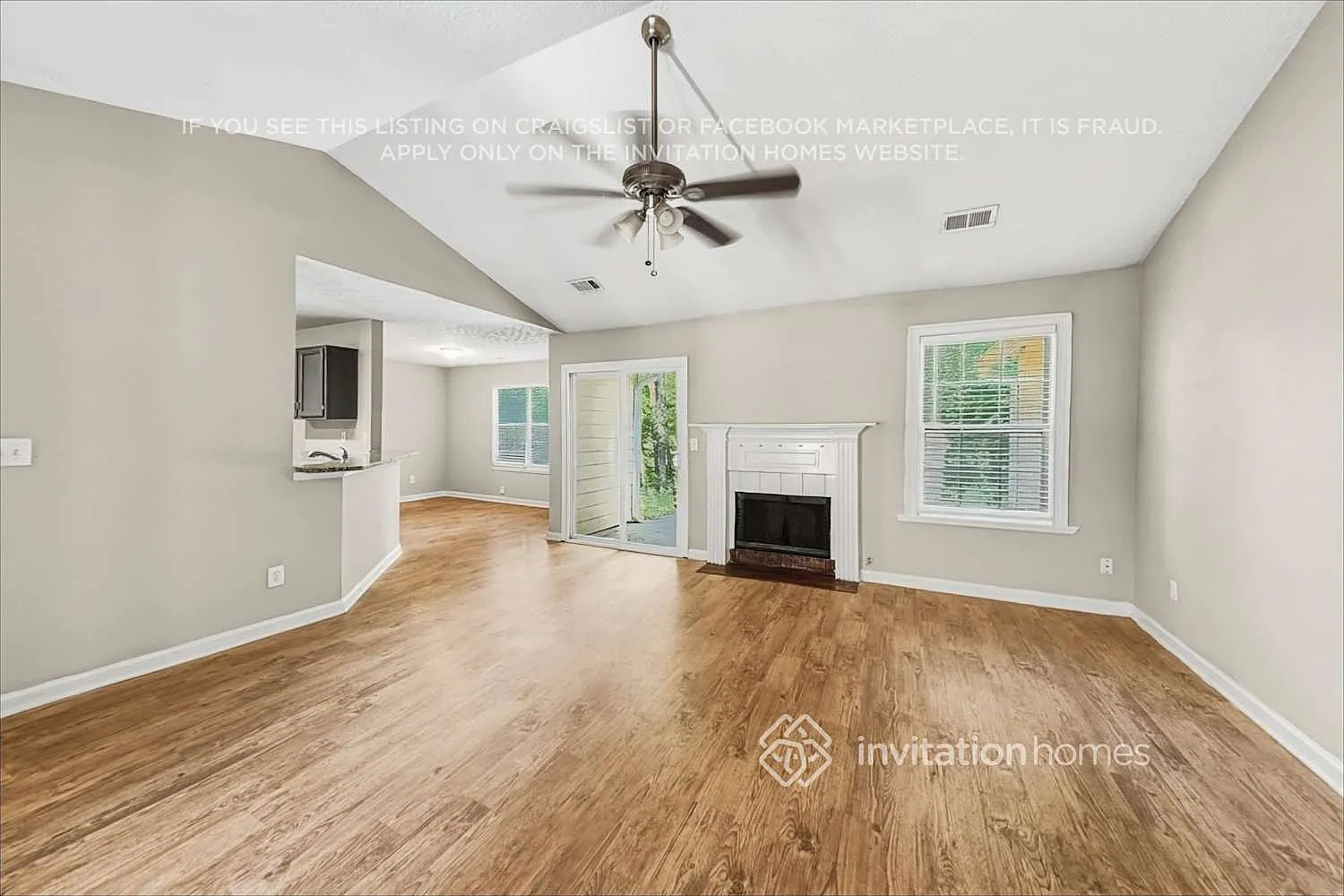 3813 Willow Tree Cir Douglasville, GA 30135 — Photo 4