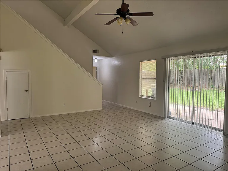 7307 Ferndale Cir — Photo 3