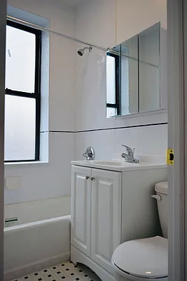 Rented by Oxford Property Group | media 15