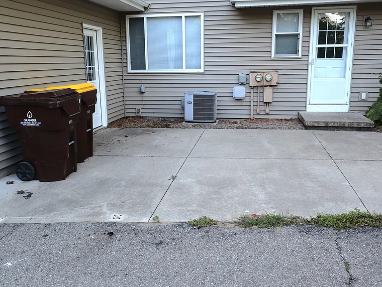 208 Manchester Dr #208 — Photo 27