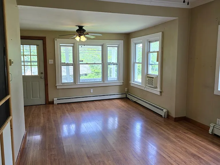 375 Mountaindale Rd — Photo 10