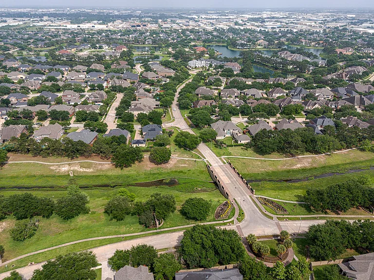 5907 Ballina Canyon Ln — Photo 45