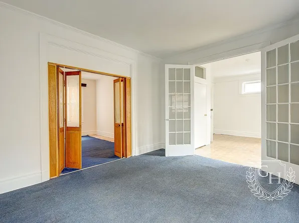 3535 82nd St APT 23, Flushing, NY 11372