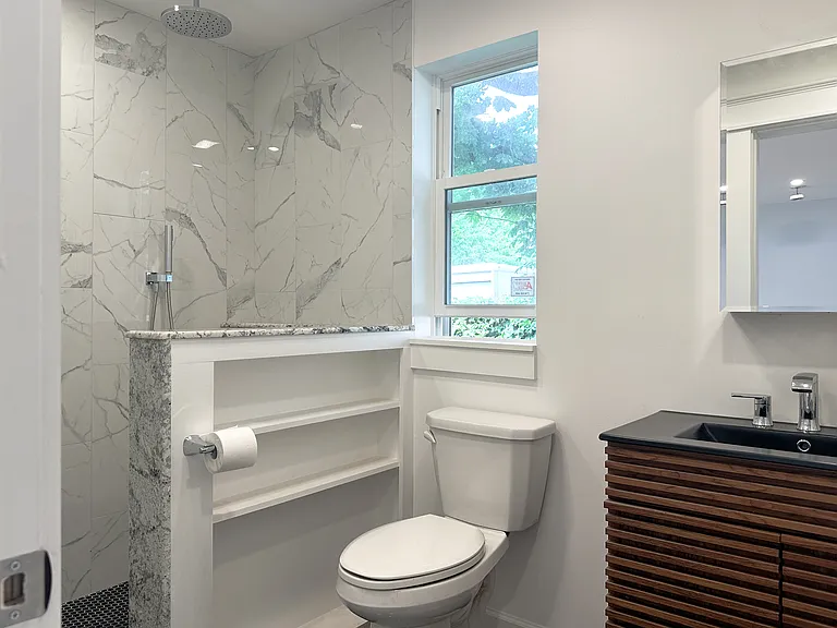 473 W Utica St #1 — Photo 12