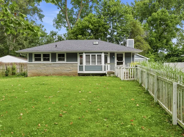 2530 Parr Dr, Indianapolis, IN 46220