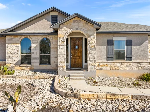 311 John Price, Blanco, TX 78606